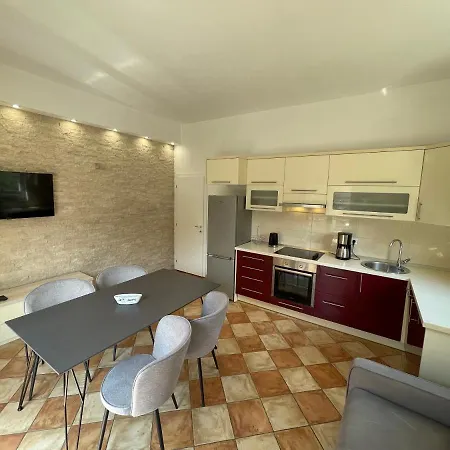 Apartment Apartments Matija Krvavica